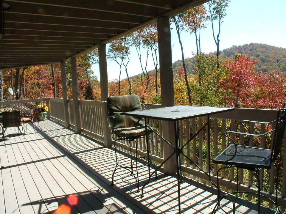 Hills 'n Holler